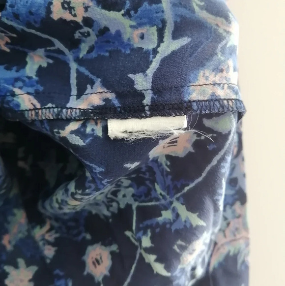 Rebecca Taylor Silk Dreamweaver Blouse Paisley Mixed Print Neck Tassels Size 6 - Picture 12 of 15